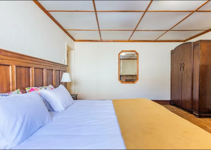 Park 4* فيلا دو كوندي