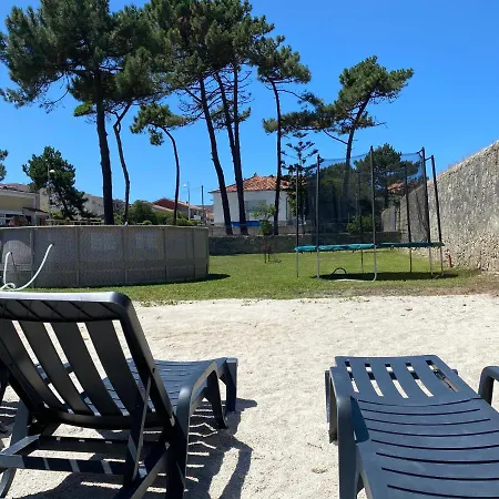 House With Swimming Pool Guest house Vila do Conde